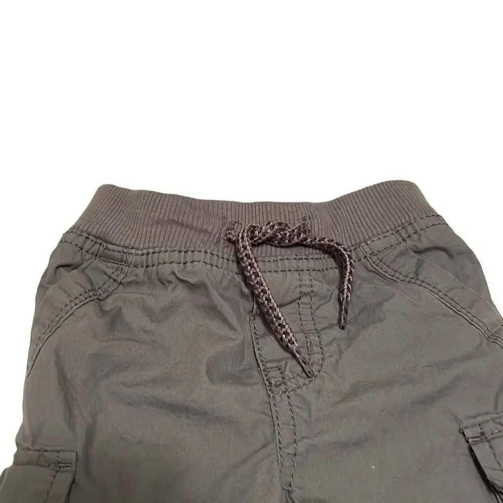 EUC OshKosh B’Gosh Gray Cargo Pants - 6M